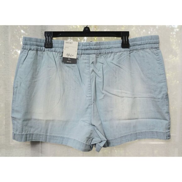 Style & Co Women's mid rise. Core shorts. Light chamber. Size XL - Picture 3 of 4